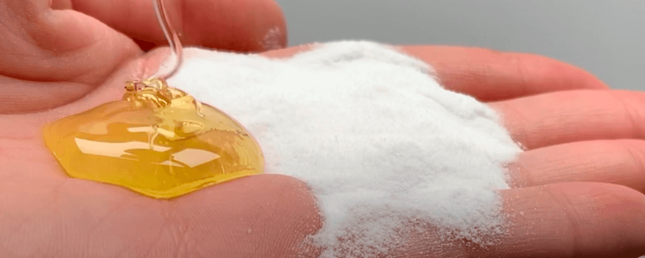 Васеъ кардани penis бо содаи нонпазӣ ва асал